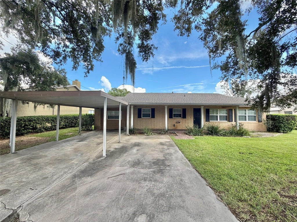 Photo of 4414 Bonnet Lake Drive, Haines City, FL 33844 (MLS # B4902348)