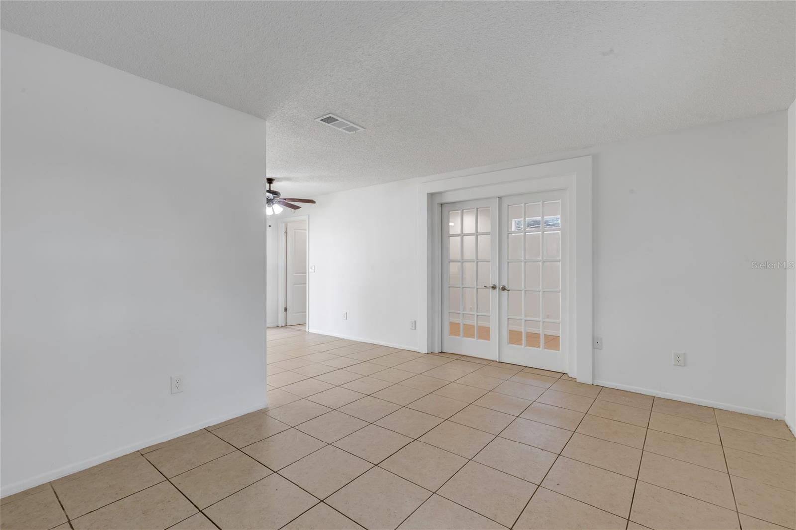 POINTER 01 - Residential