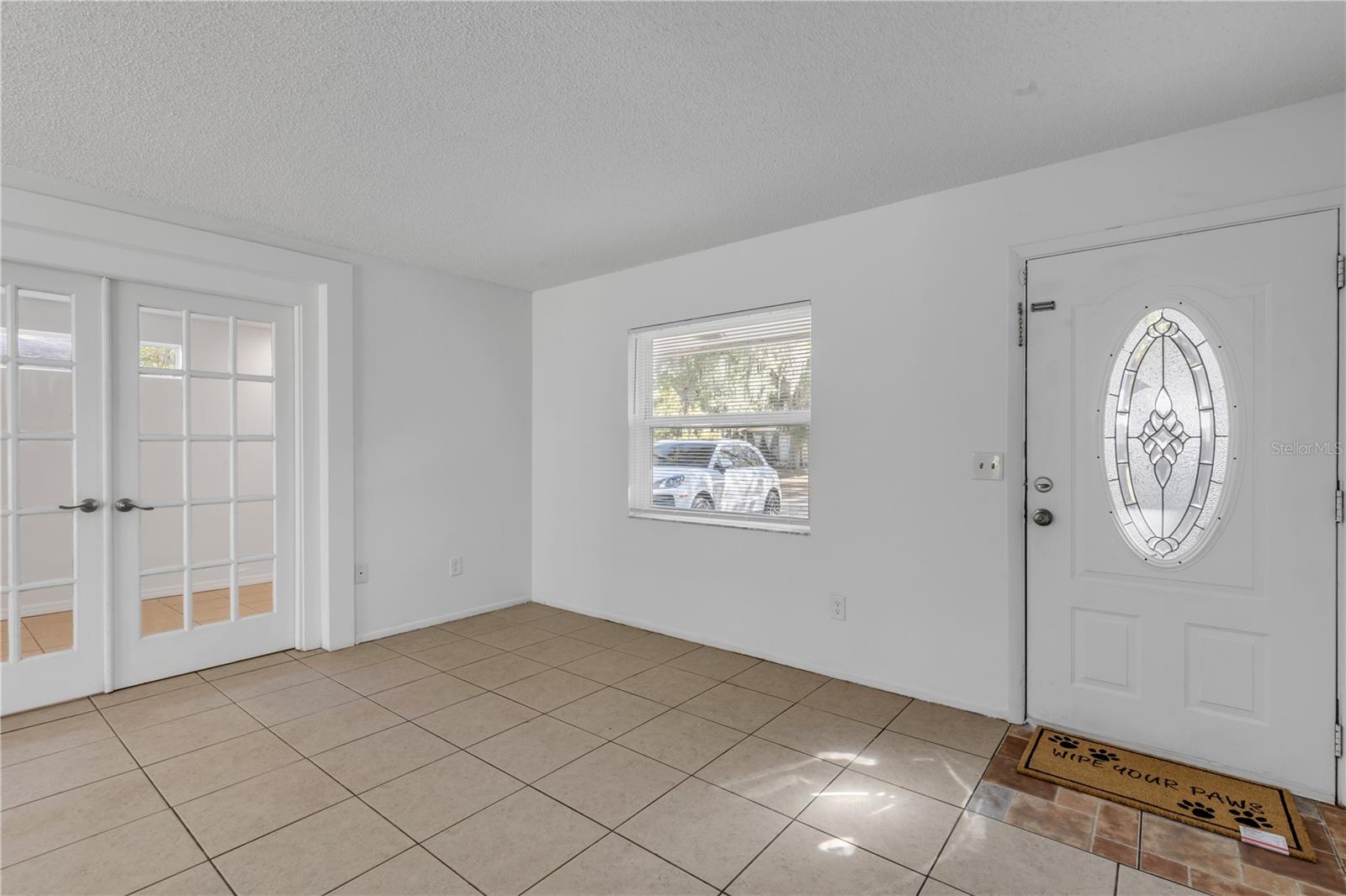 POINTER 01 - Residential