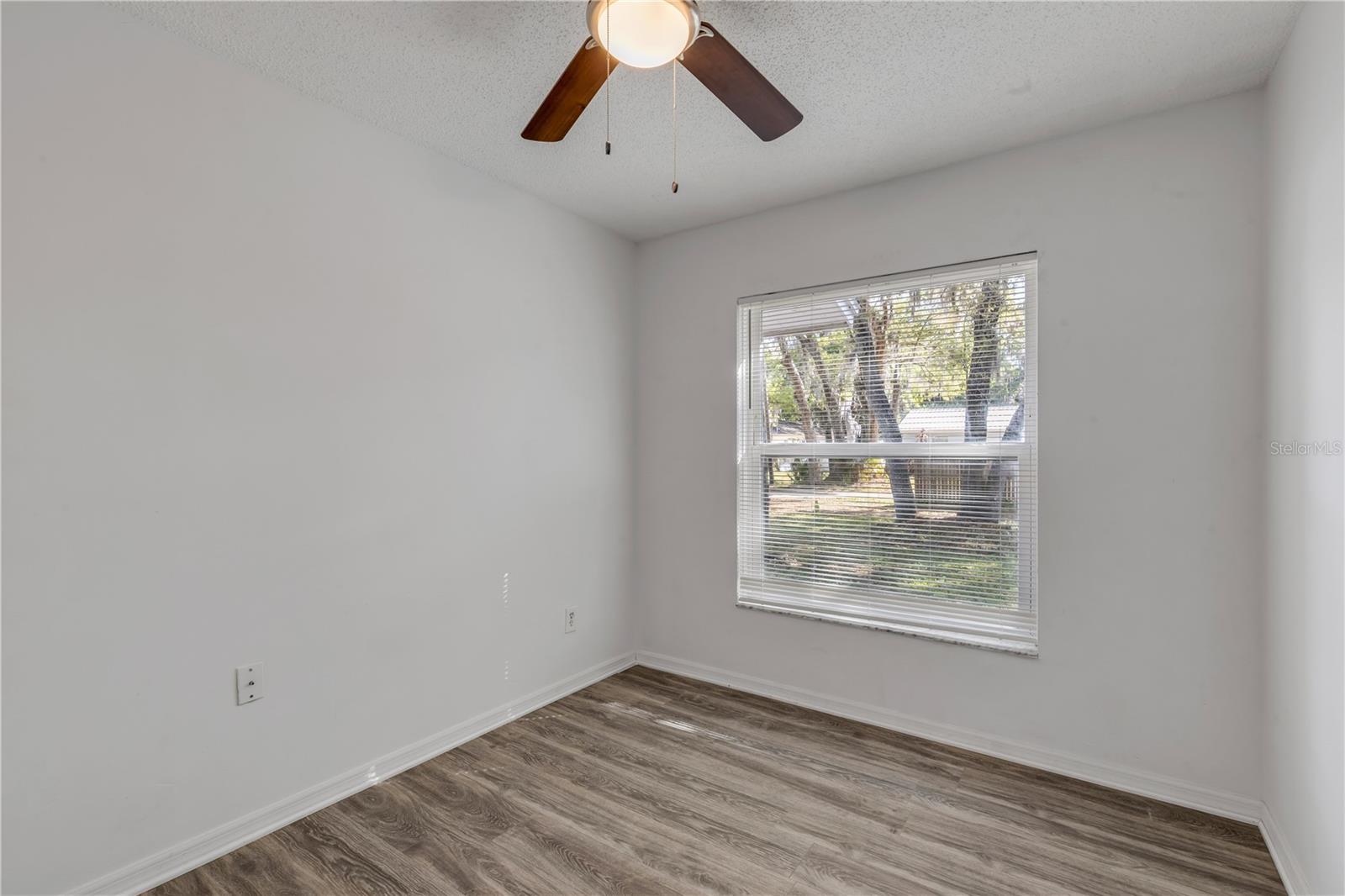 POINTER 01 - Residential