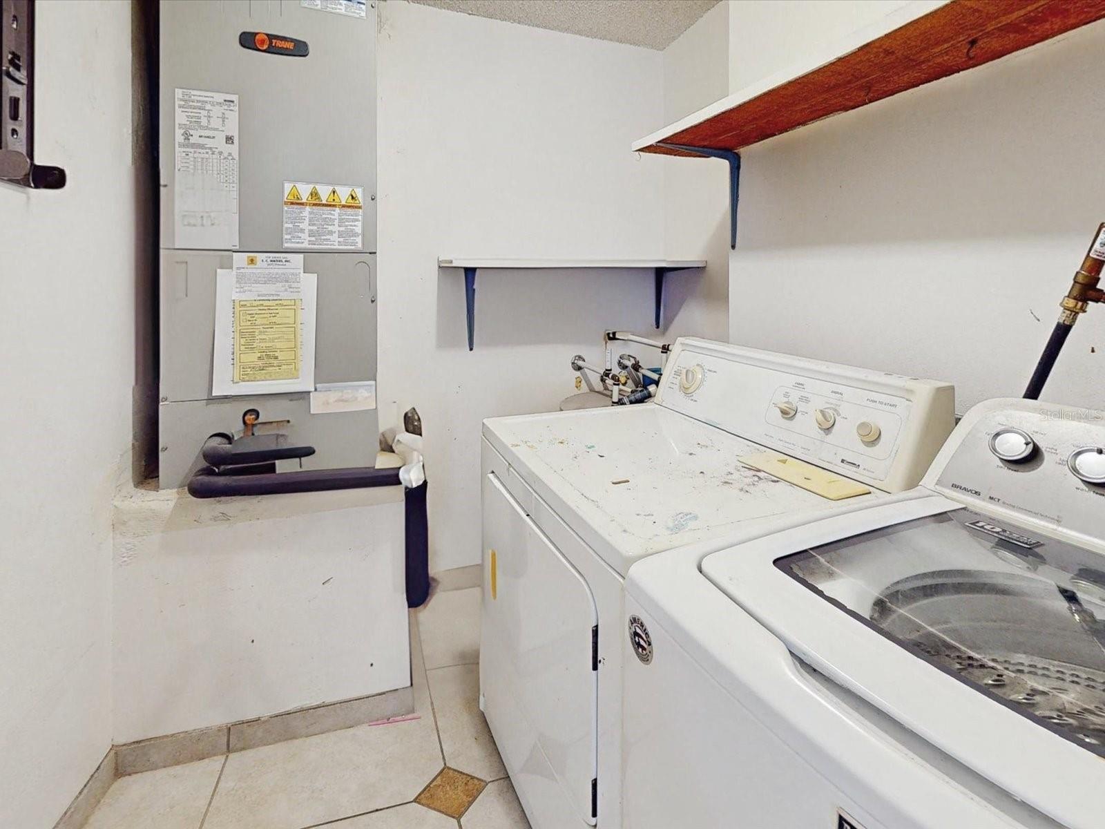 LAGO VISTA SUB - Residential