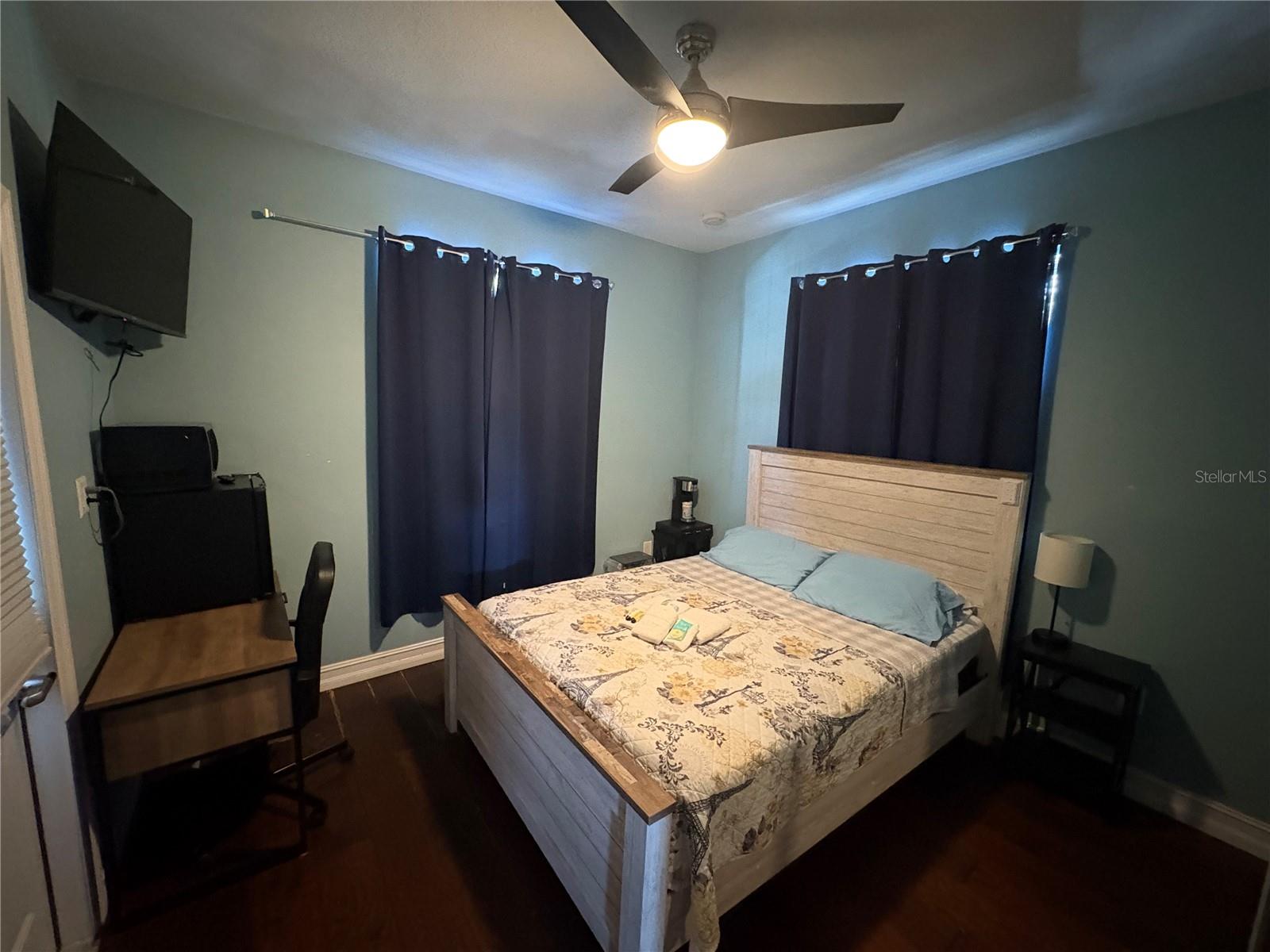 OAKLAND HILLS - Residential Lease