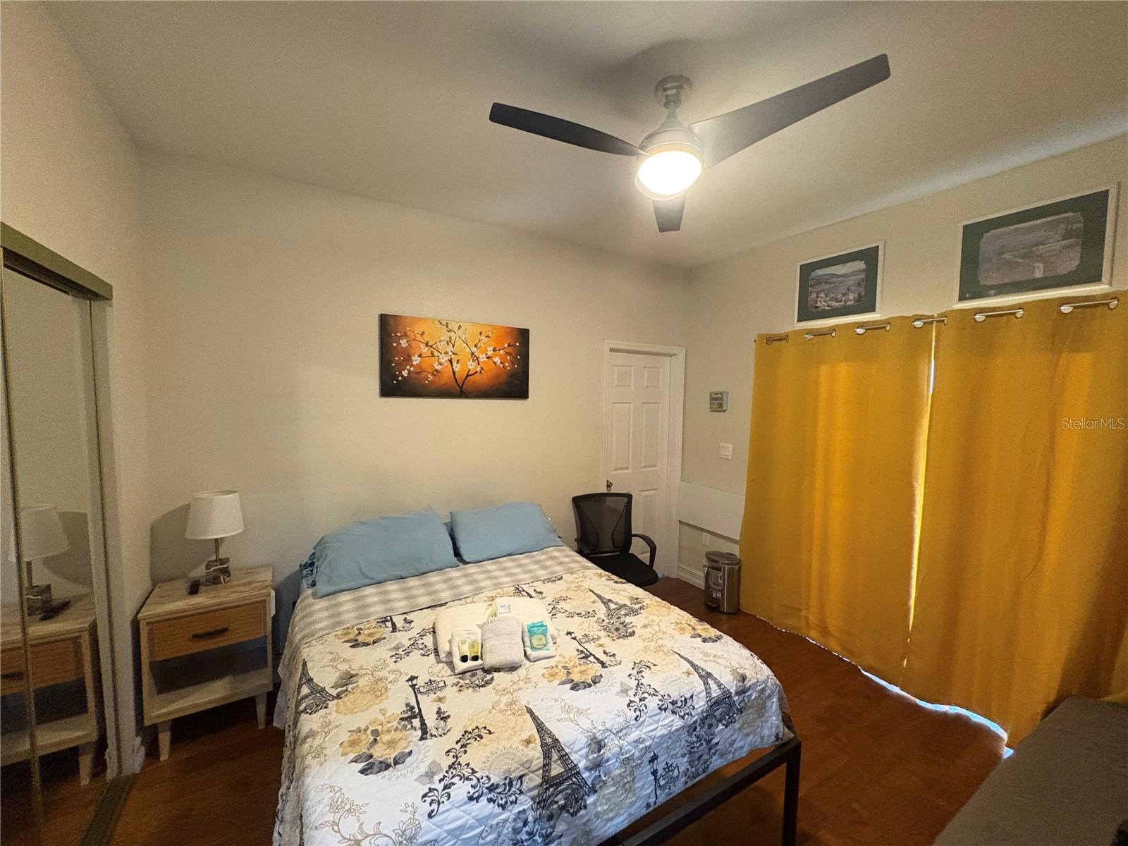 OAKLAND HILLS - Residential Lease