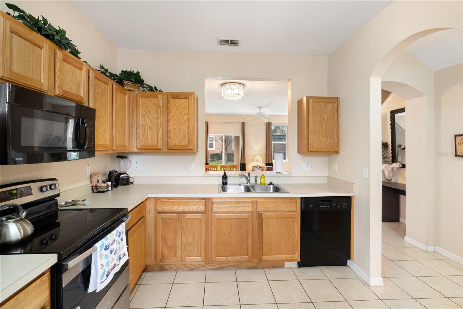 REGAL OAKS AT OLD TOWN - Residential