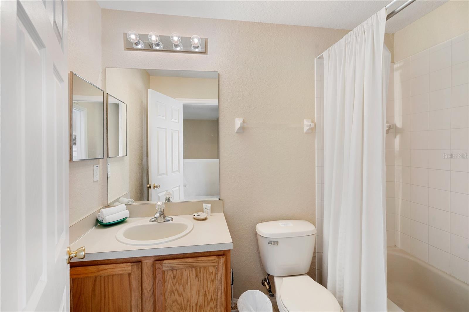 REGAL OAKS AT OLD TOWN - Residential