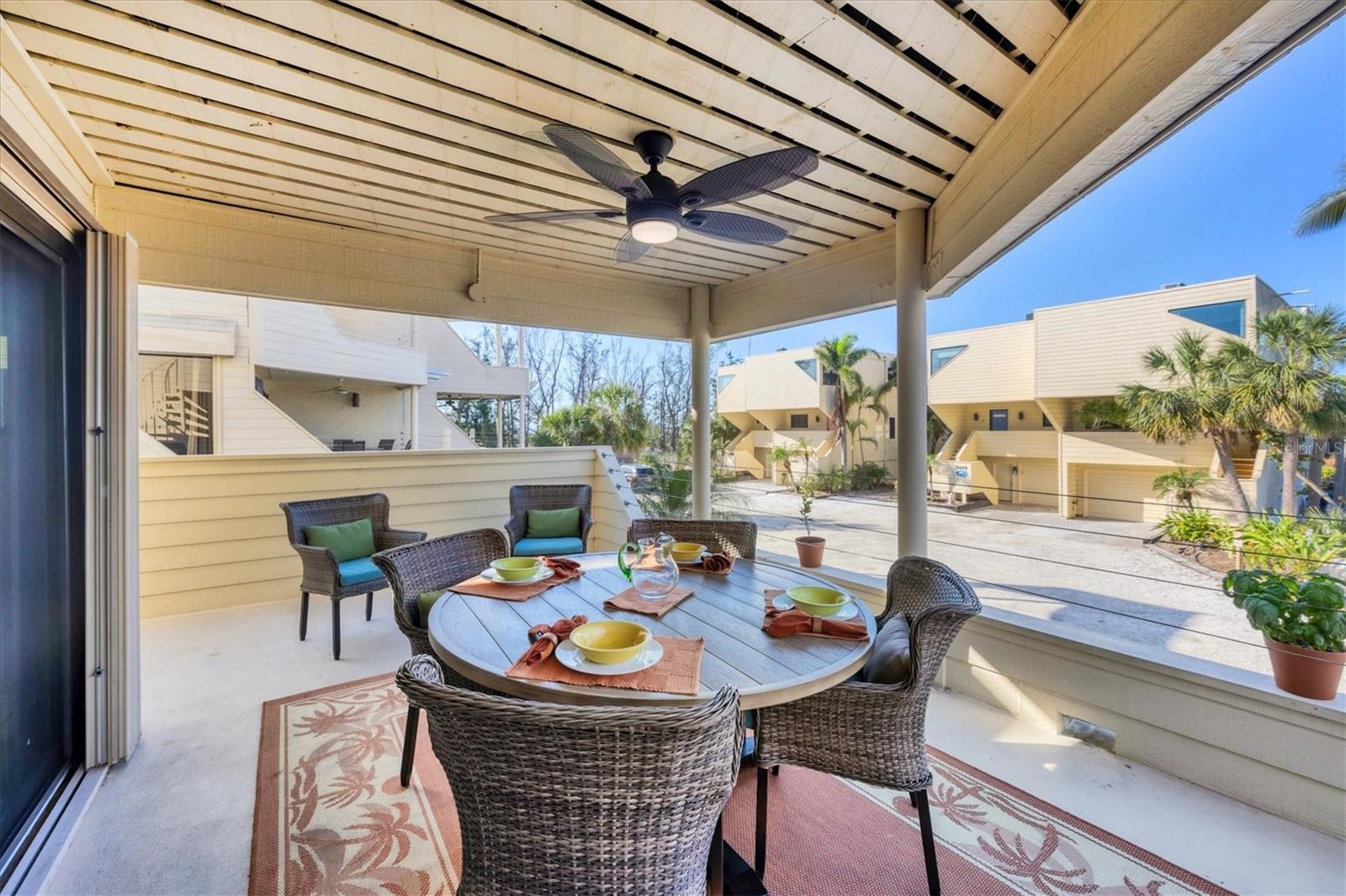 TIFFANY SANDS - Residential