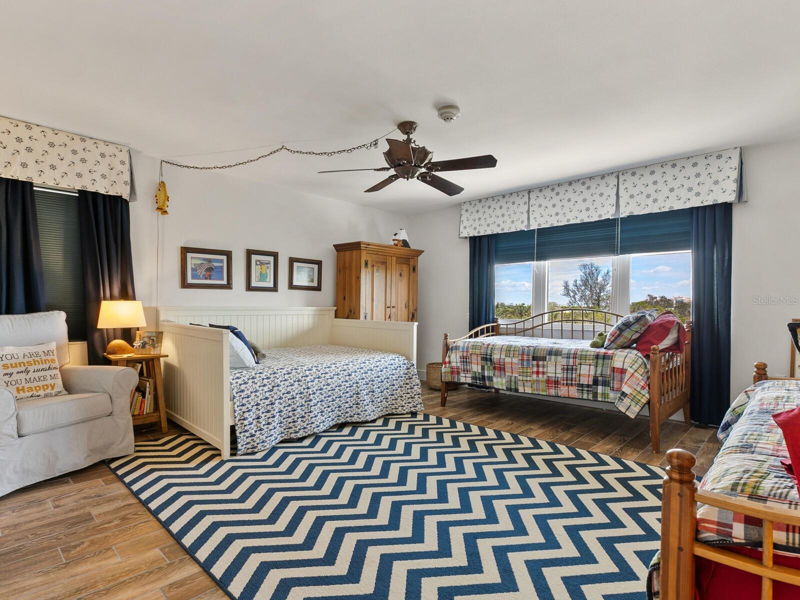 VEINTE - Residential