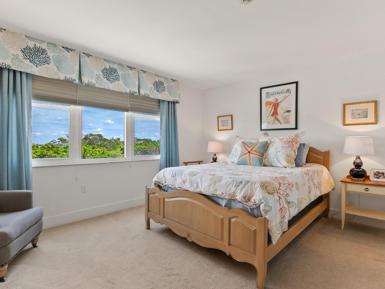 VEINTE - Residential