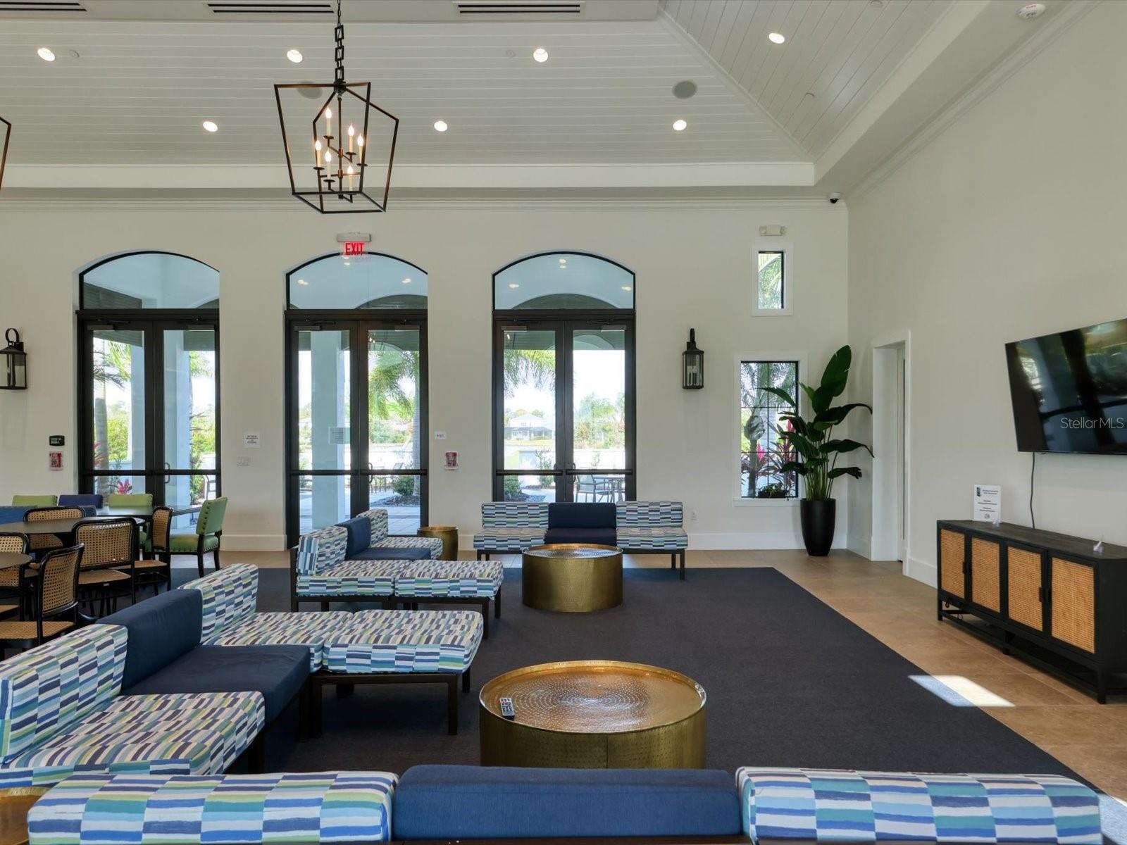 WINDWARD/LAKEWOOD RANCH PH 1 - Residential