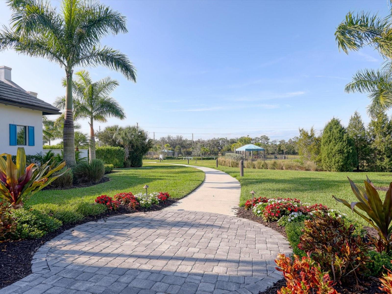 WINDWARD/LAKEWOOD RANCH PH 1 - Residential