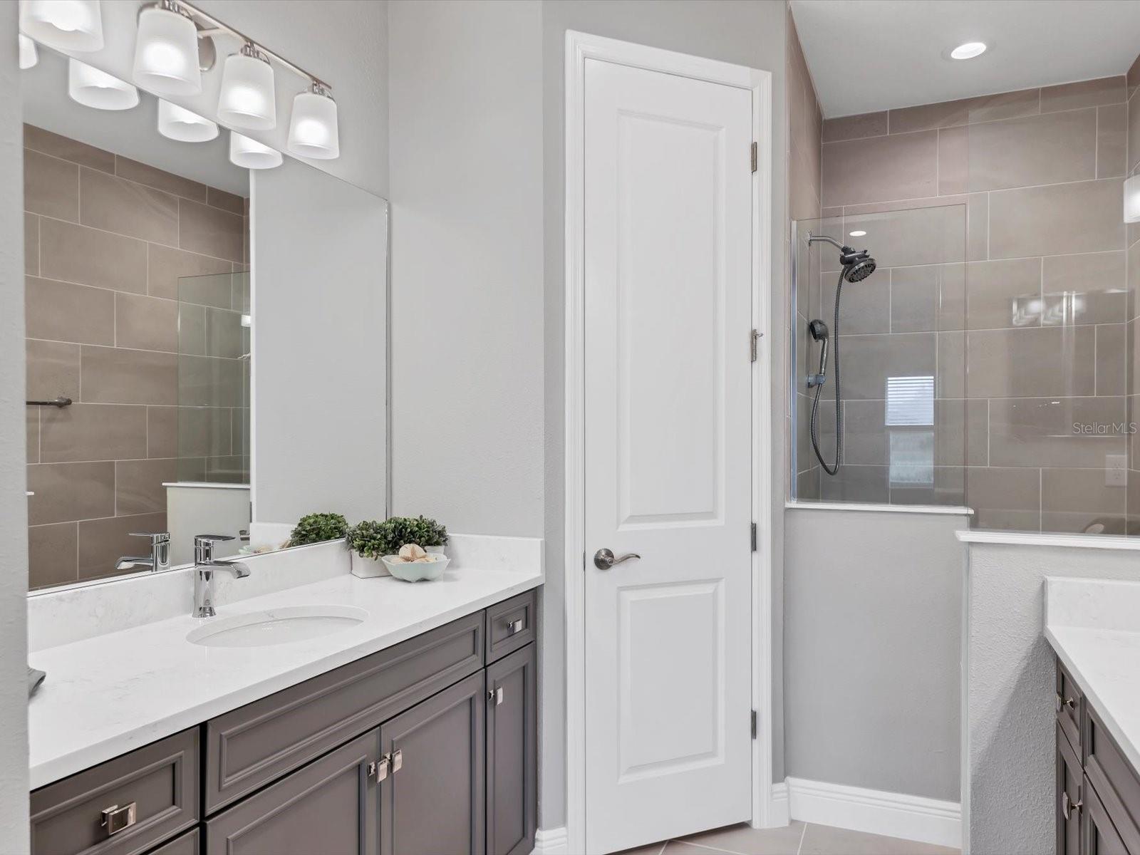 WINDWARD/LAKEWOOD RANCH PH 1 - Residential