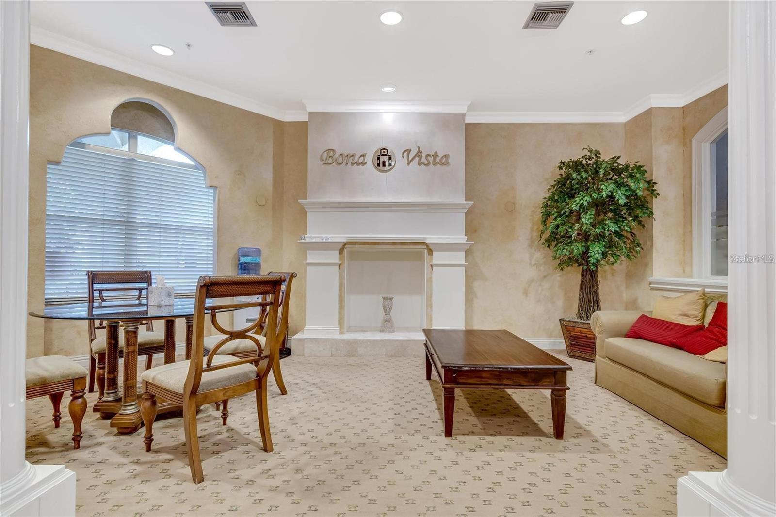 BONA VISTA CONDO - Residential