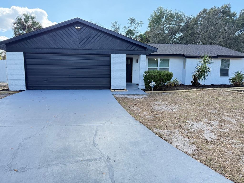 Photo of 4107 Denage Court, Brandon, FL 33511 (MLS # TB8459454)