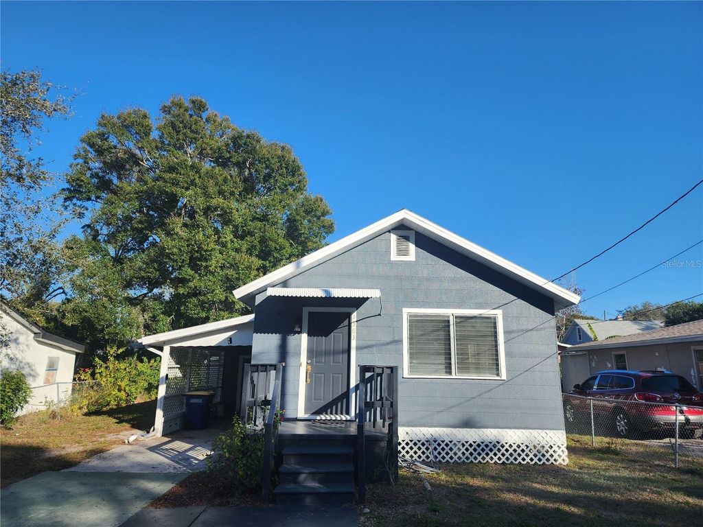 Photo of 1363 Tioga Avenue, Clearwater, FL 33756 (MLS # TB8467961)