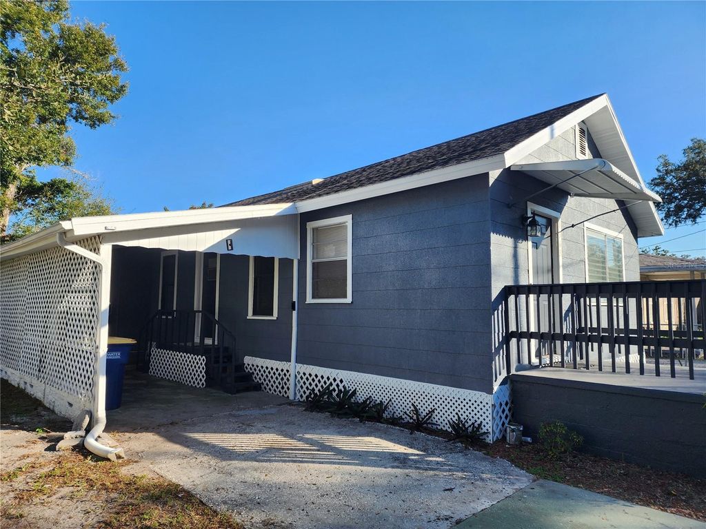 Photo of 1363 Tioga Avenue, Clearwater, FL 33756 (MLS # TB8467961)