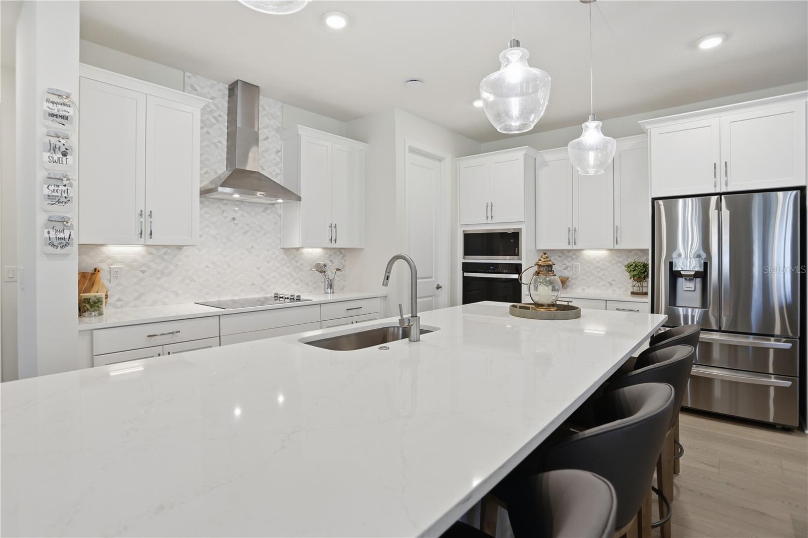 ACUERA ESTATES - Residential