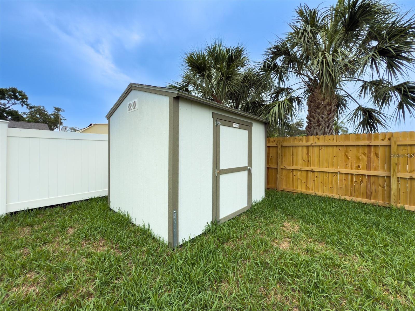 BAY CREST PARK UNIT 17 - Residential