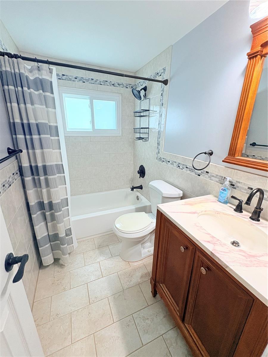 BAY CREST PARK UNIT 17 - Residential