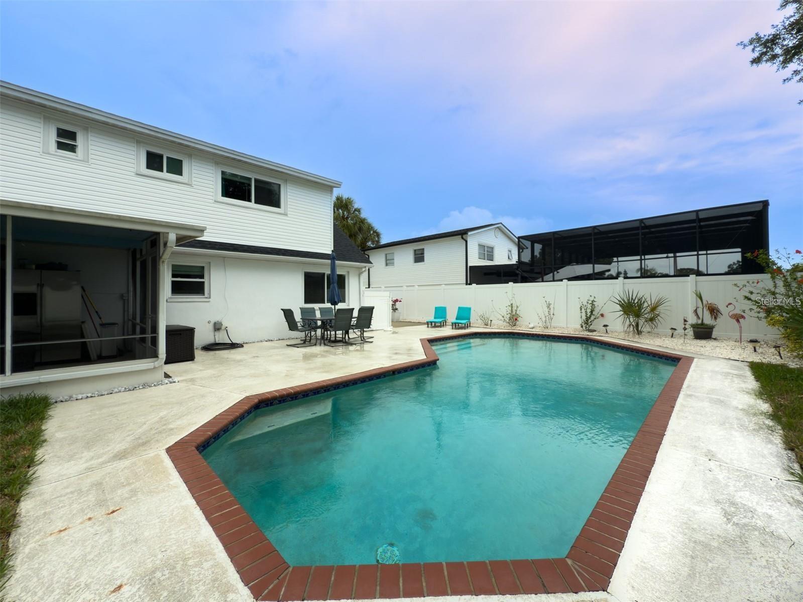 BAY CREST PARK UNIT 17 - Residential