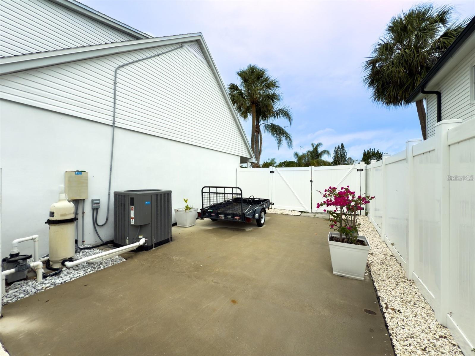 BAY CREST PARK UNIT 17 - Residential