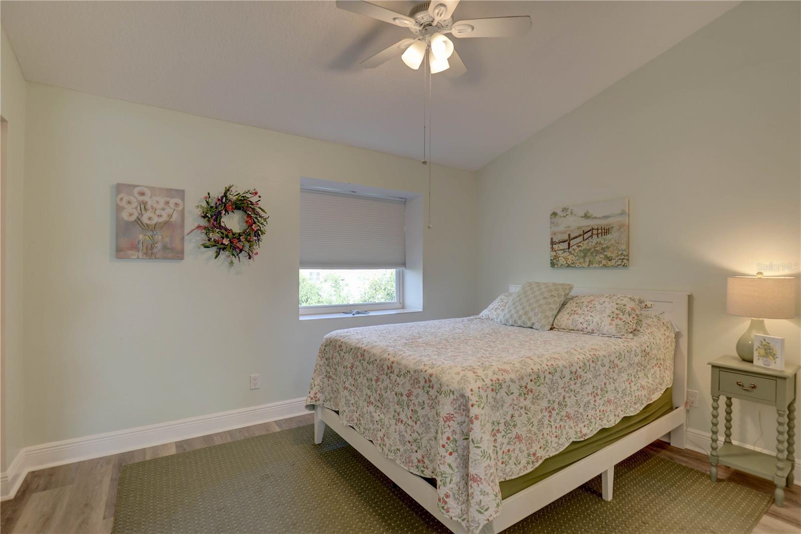 VISTA VILLAGE TWNHMS - Residential