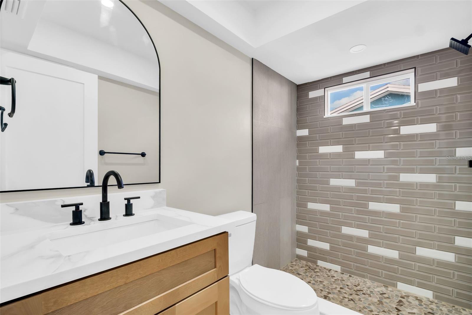 BARRINGTON HILLS - Residential