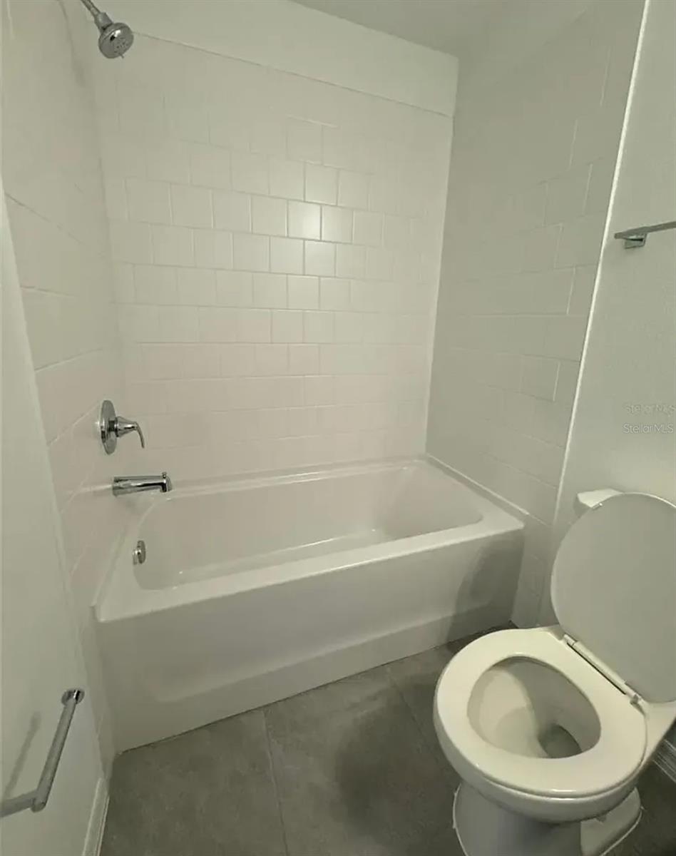 OSPREY RANCH - Residential Lease