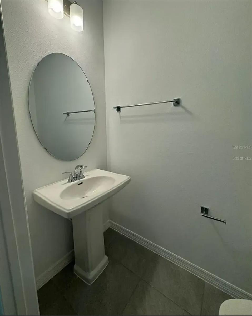 OSPREY RANCH - Residential Lease