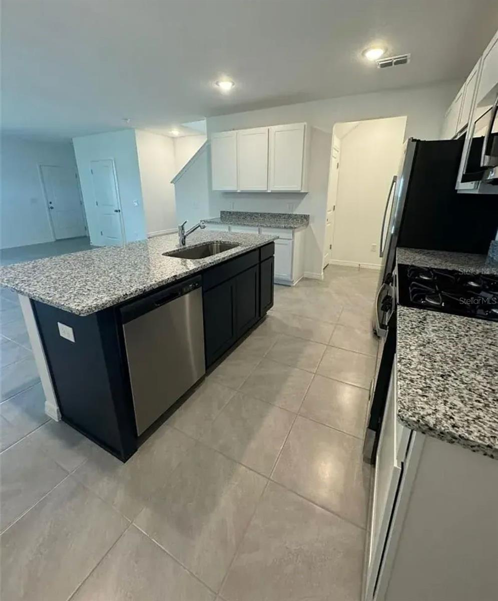 OSPREY RANCH - Residential Lease