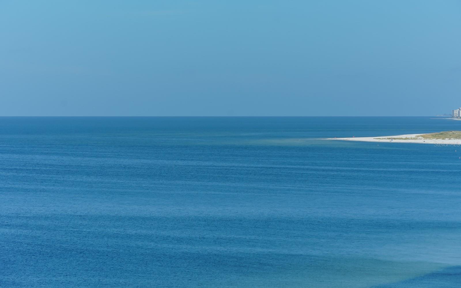 L ELEGANCE ON LIDO BEACH - Residential Lease