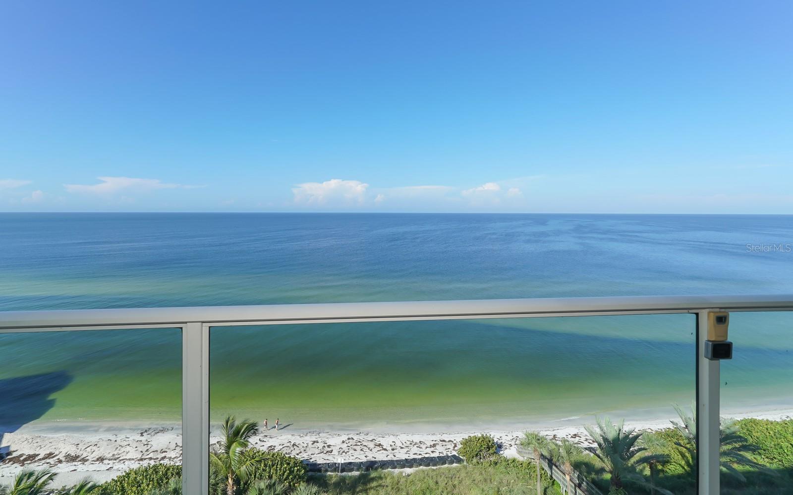 L ELEGANCE ON LIDO BEACH - Residential Lease