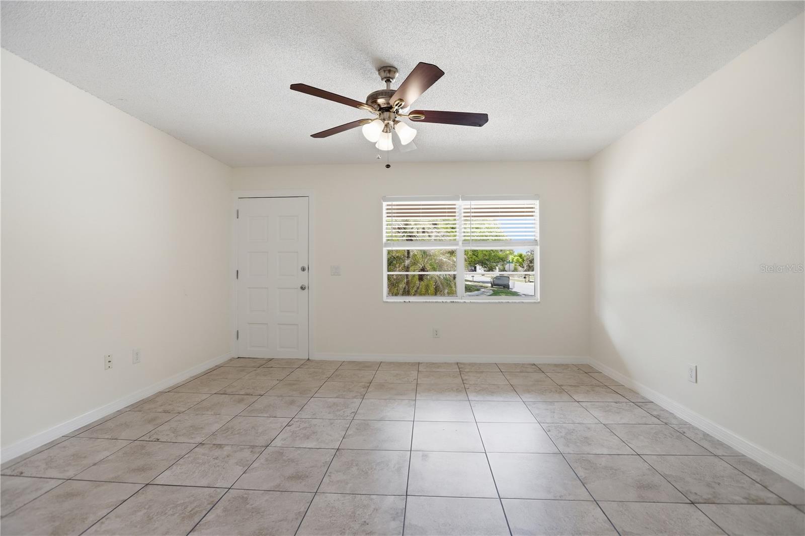 IVANHOE ESTATES - Residential