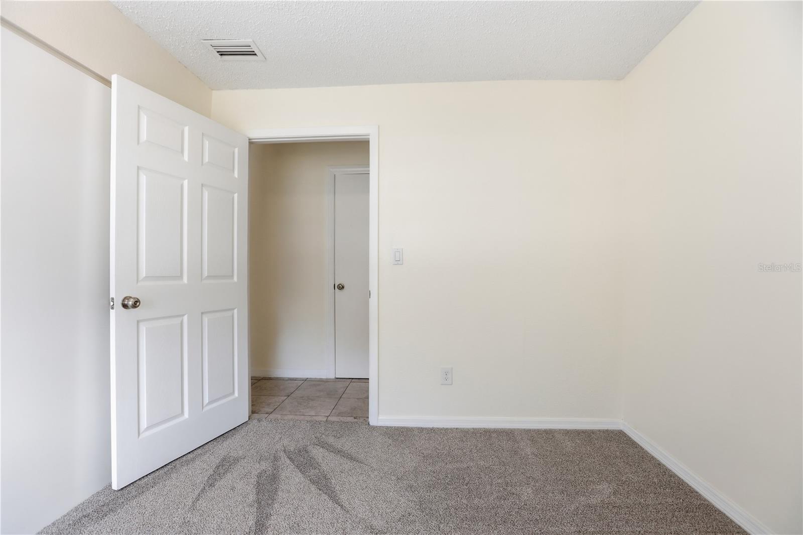 IVANHOE ESTATES - Residential