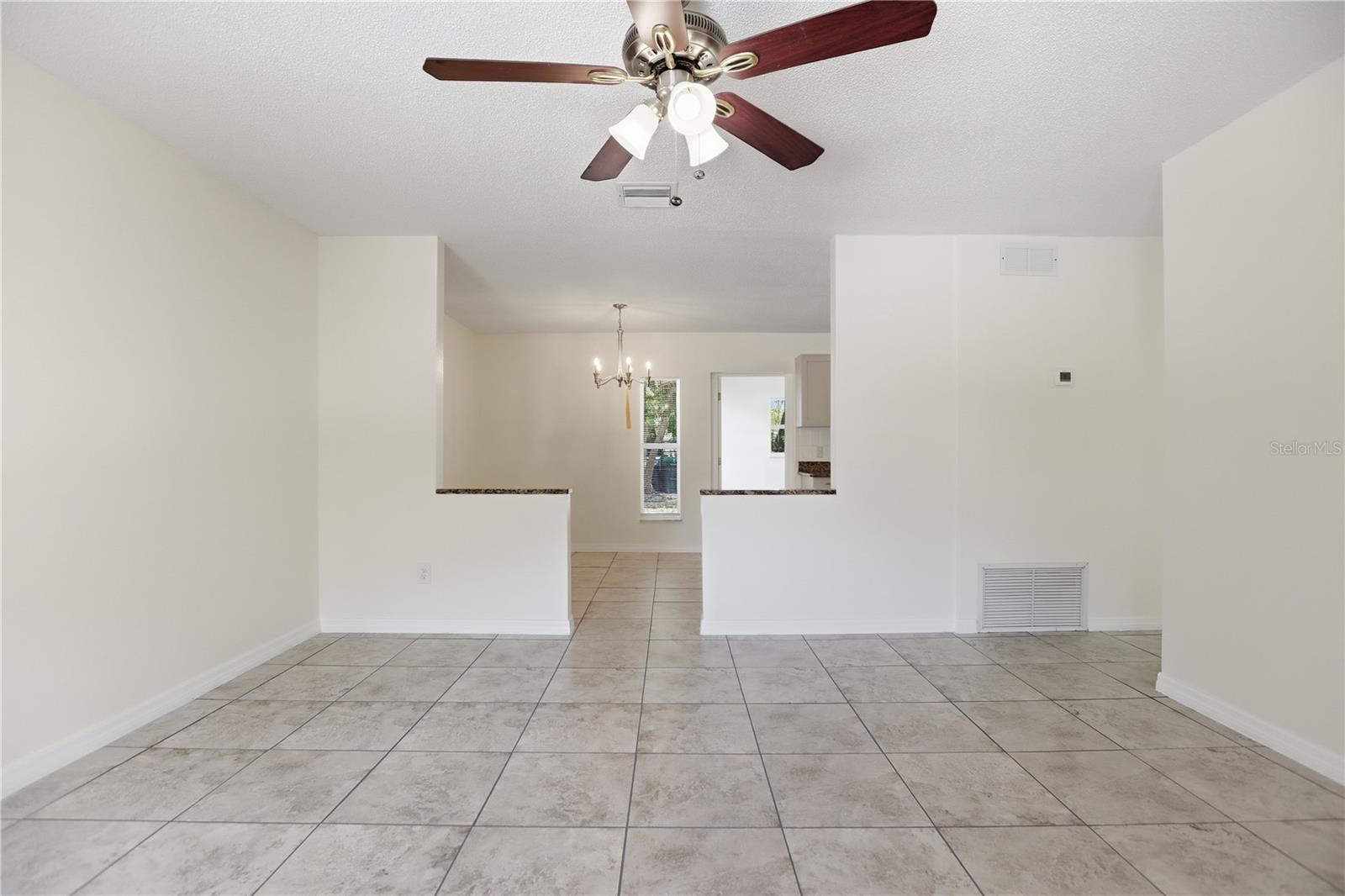 IVANHOE ESTATES - Residential