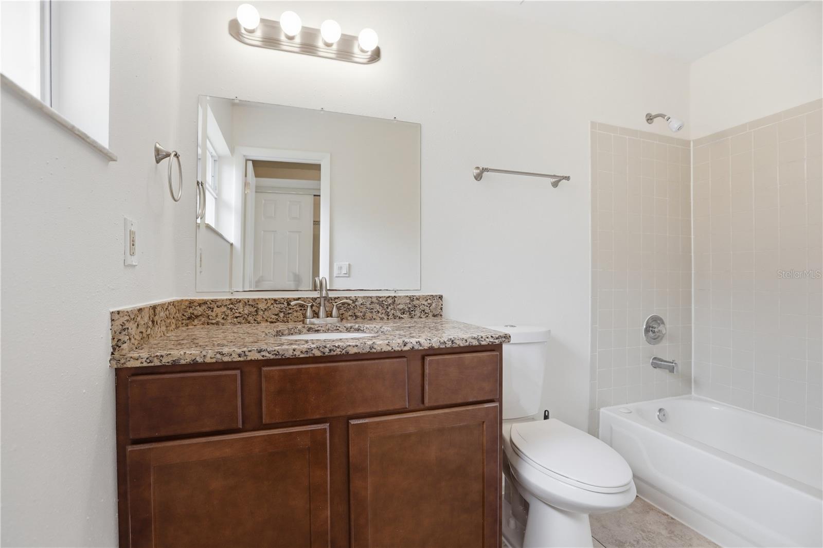 IVANHOE ESTATES - Residential