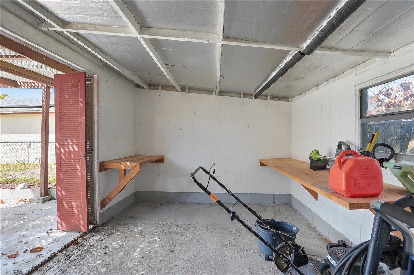 IVANHOE ESTATES - Residential