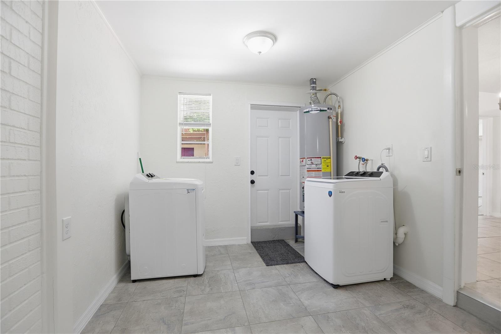 IVANHOE ESTATES - Residential