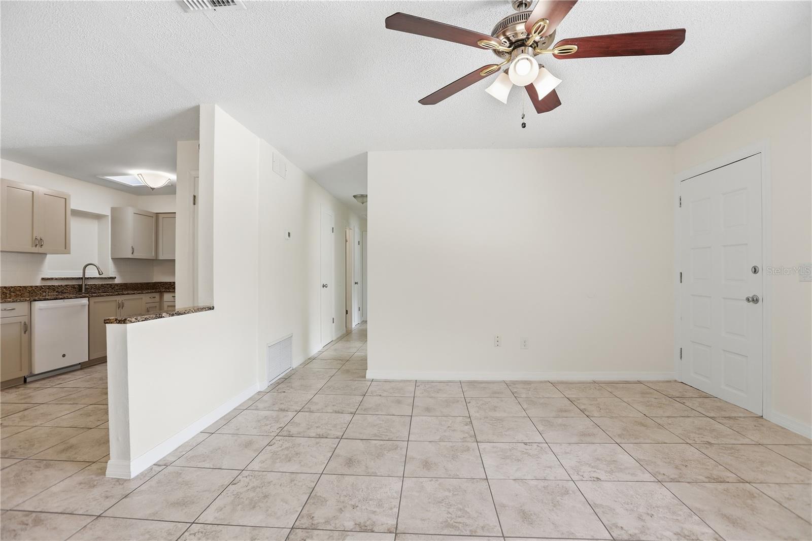 IVANHOE ESTATES - Residential