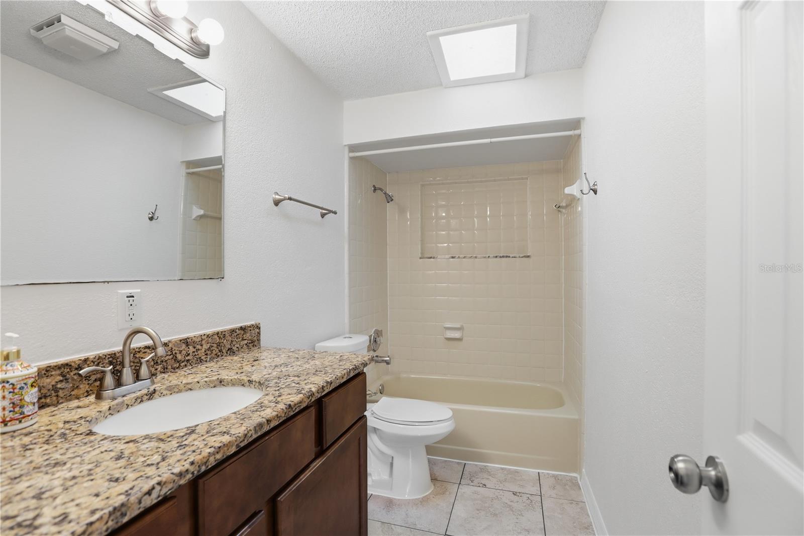 IVANHOE ESTATES - Residential