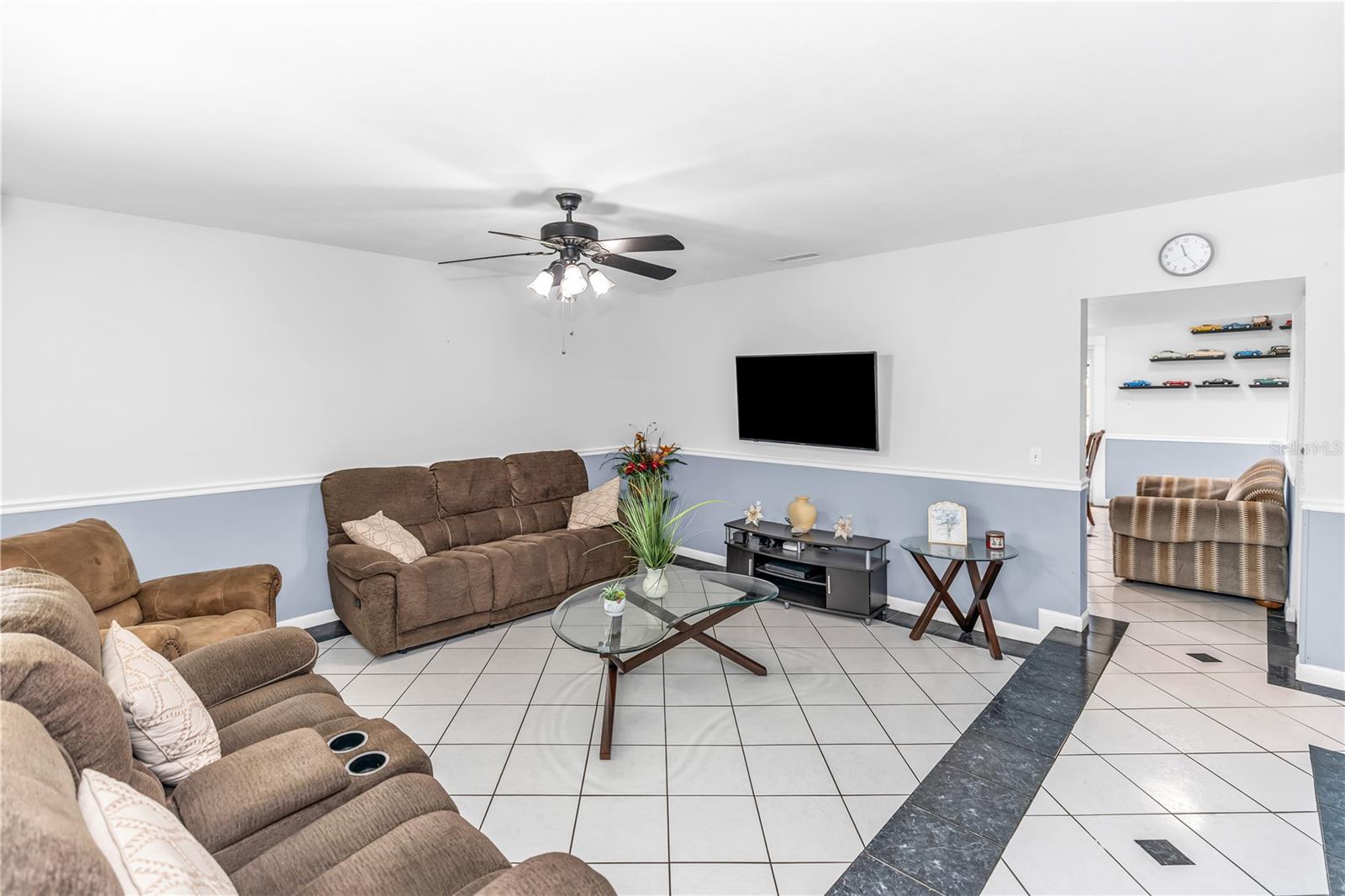 SAN SEBASTIAN HEIGHTS UNIT 3 - Residential