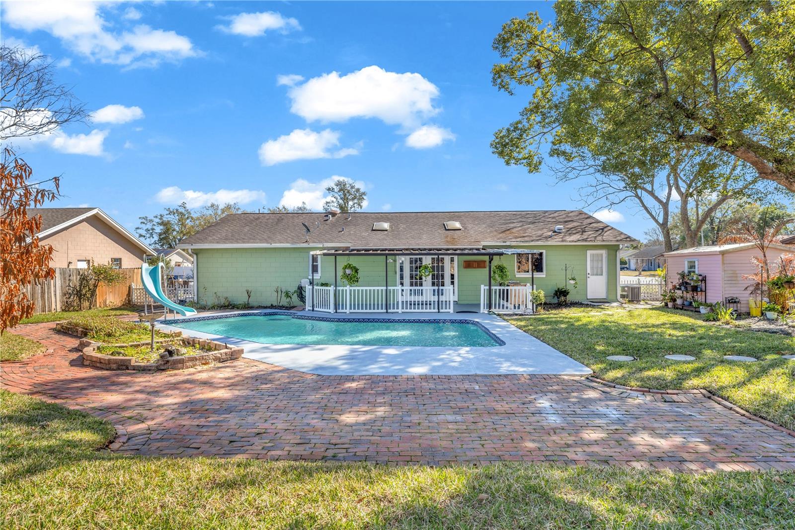 SAN SEBASTIAN HEIGHTS UNIT 3 - Residential