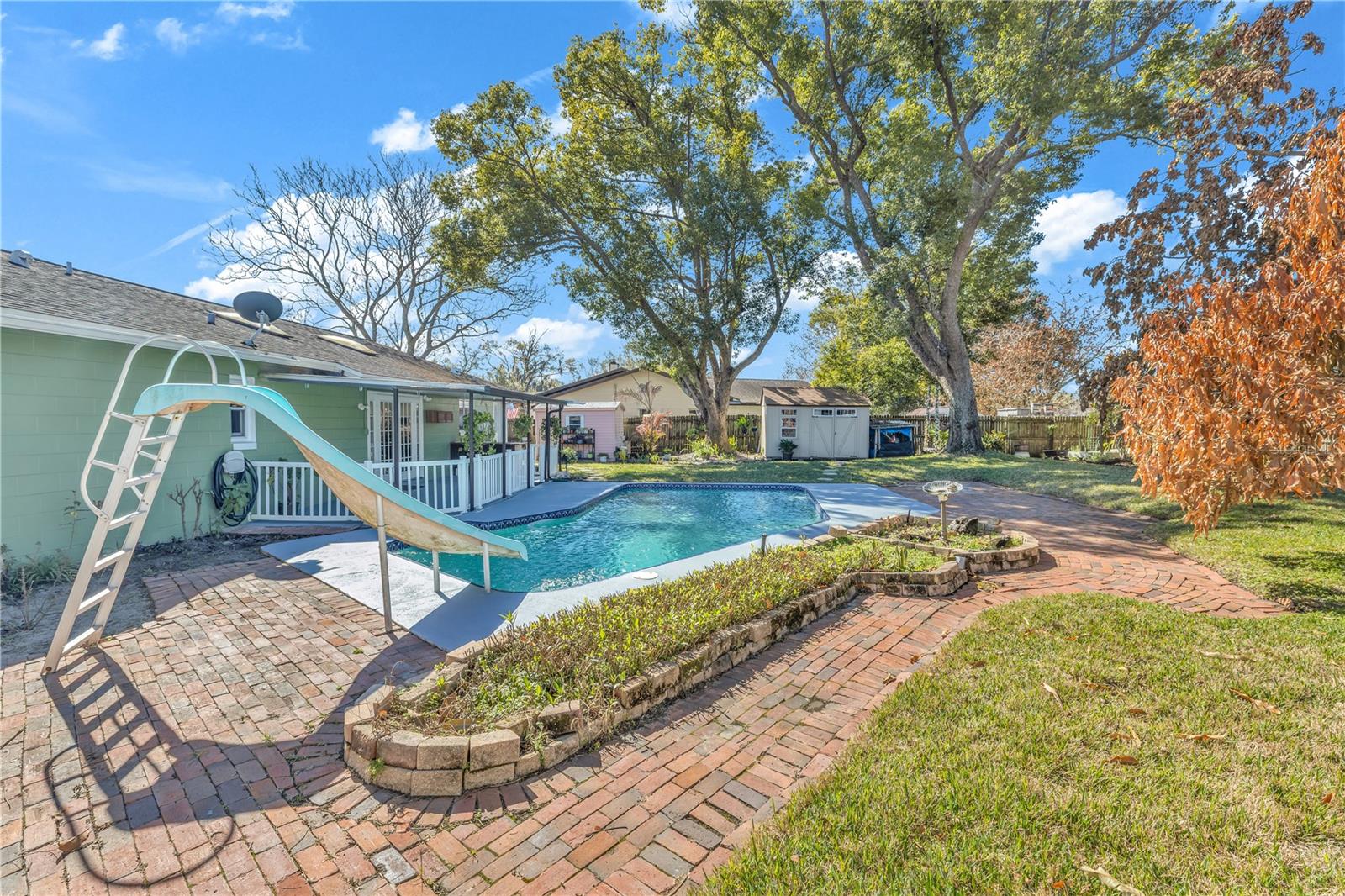 SAN SEBASTIAN HEIGHTS UNIT 3 - Residential