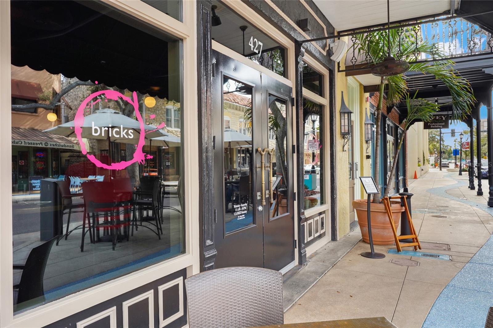 EDGEMERE - Residential