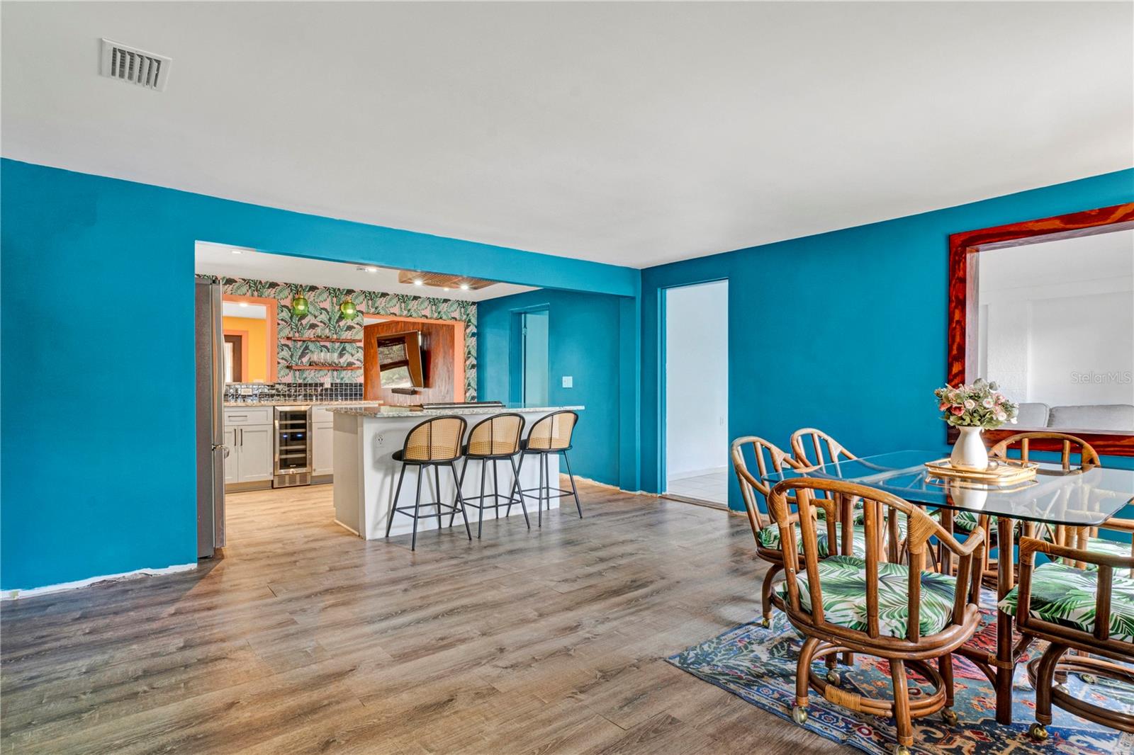 EDGEMERE - Residential