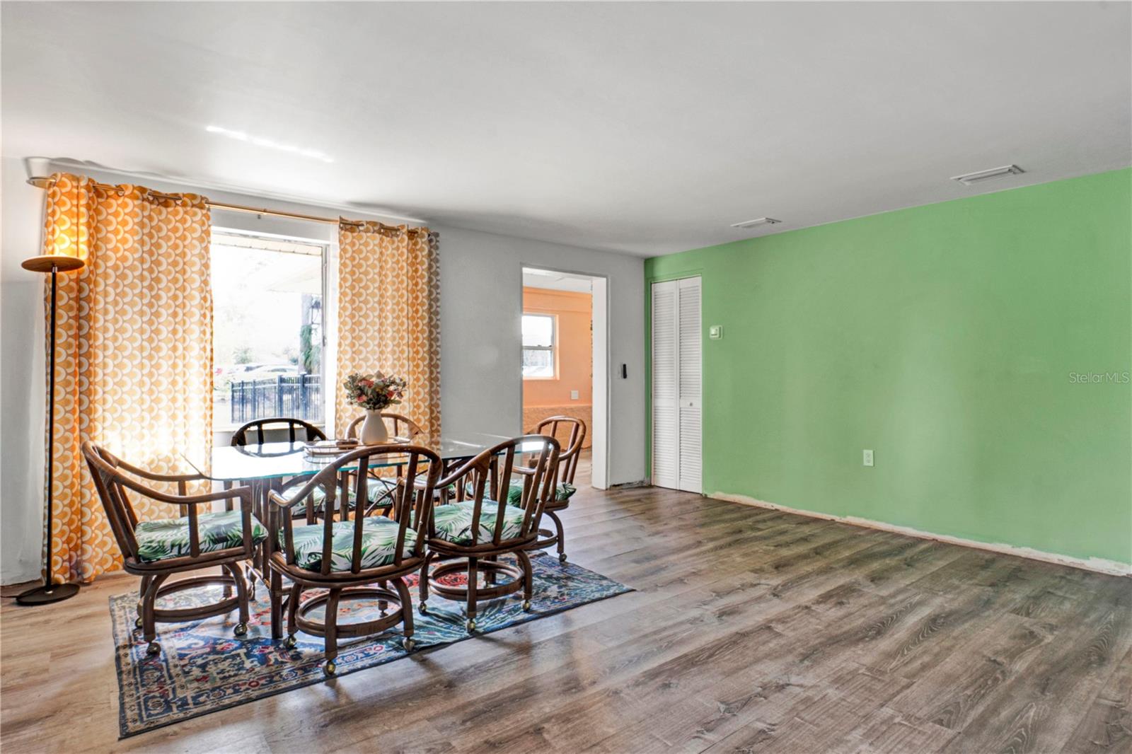 EDGEMERE - Residential