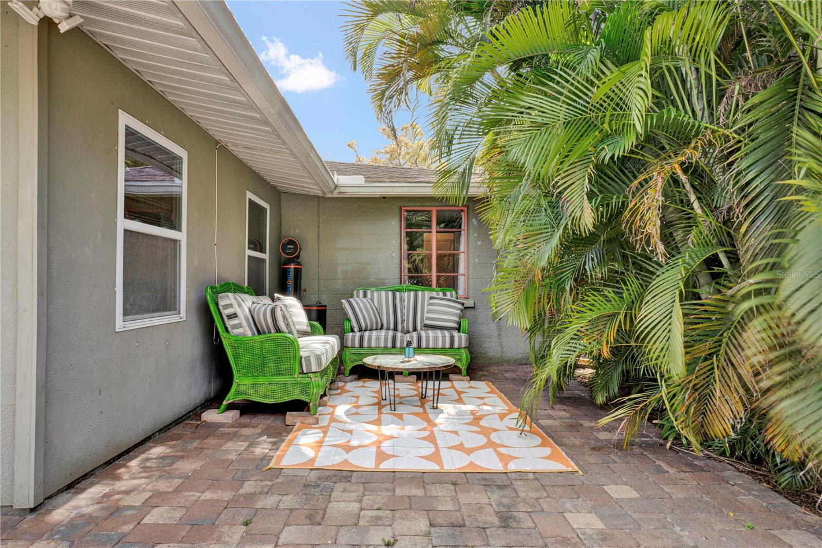 EDGEMERE - Residential