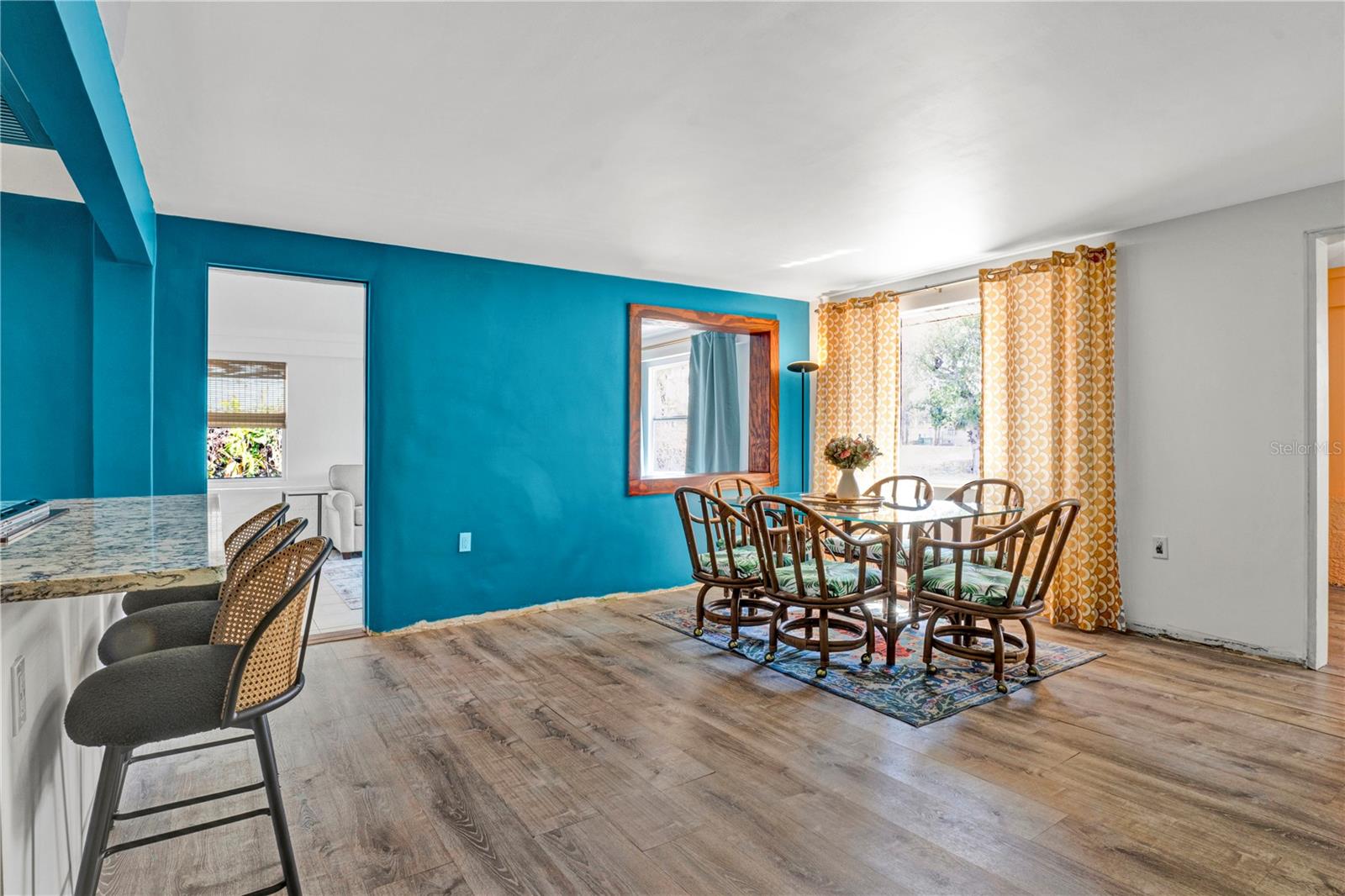 EDGEMERE - Residential