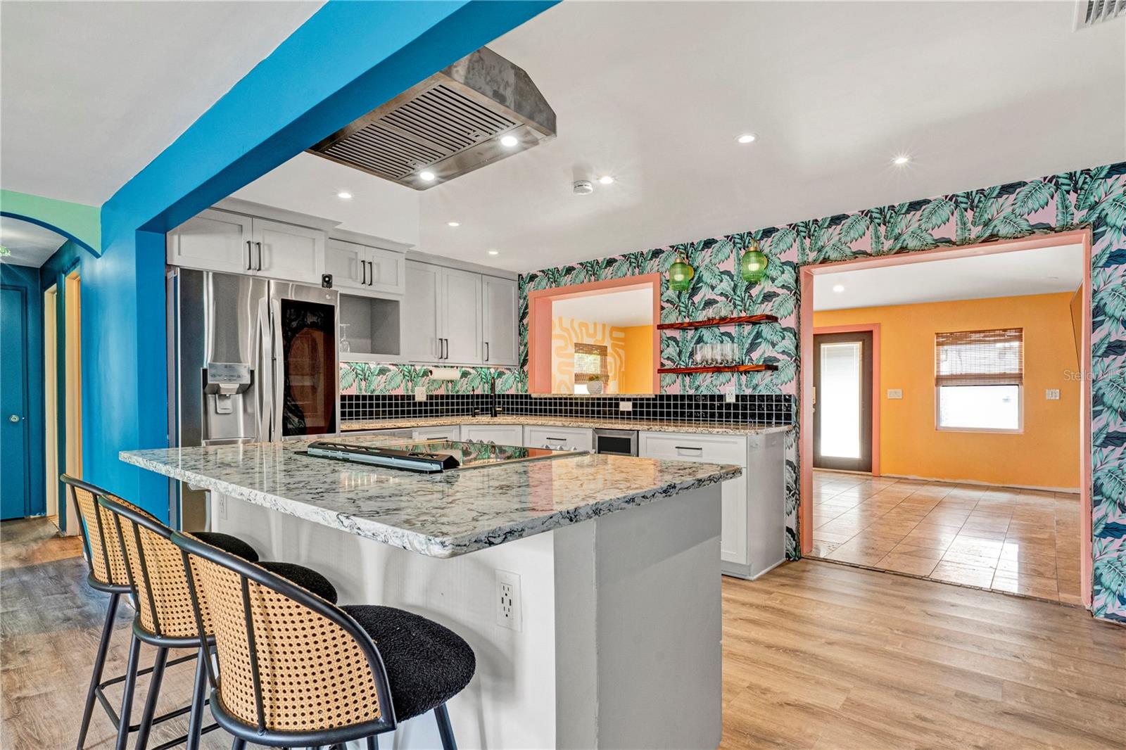 EDGEMERE - Residential