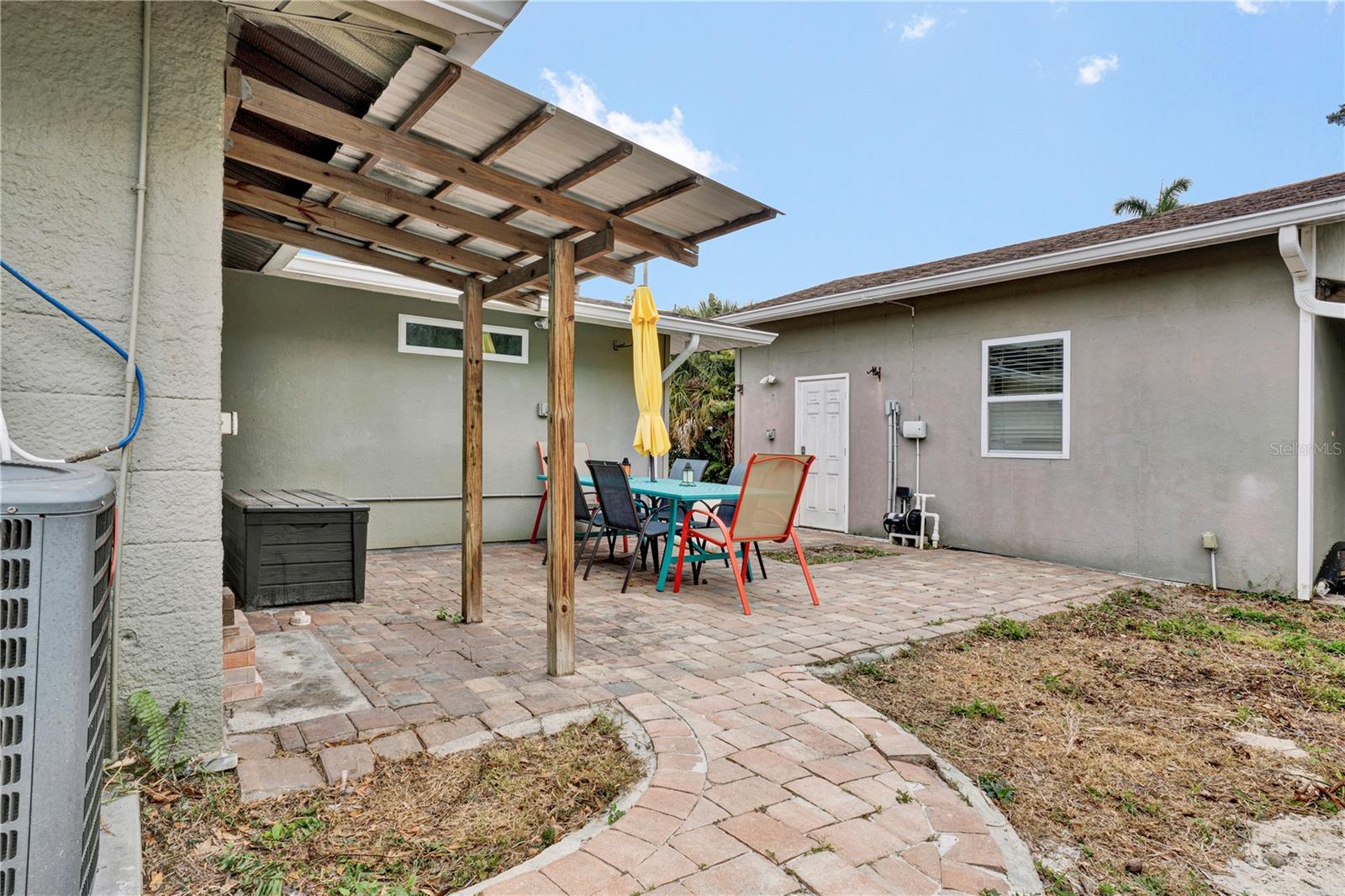 EDGEMERE - Residential