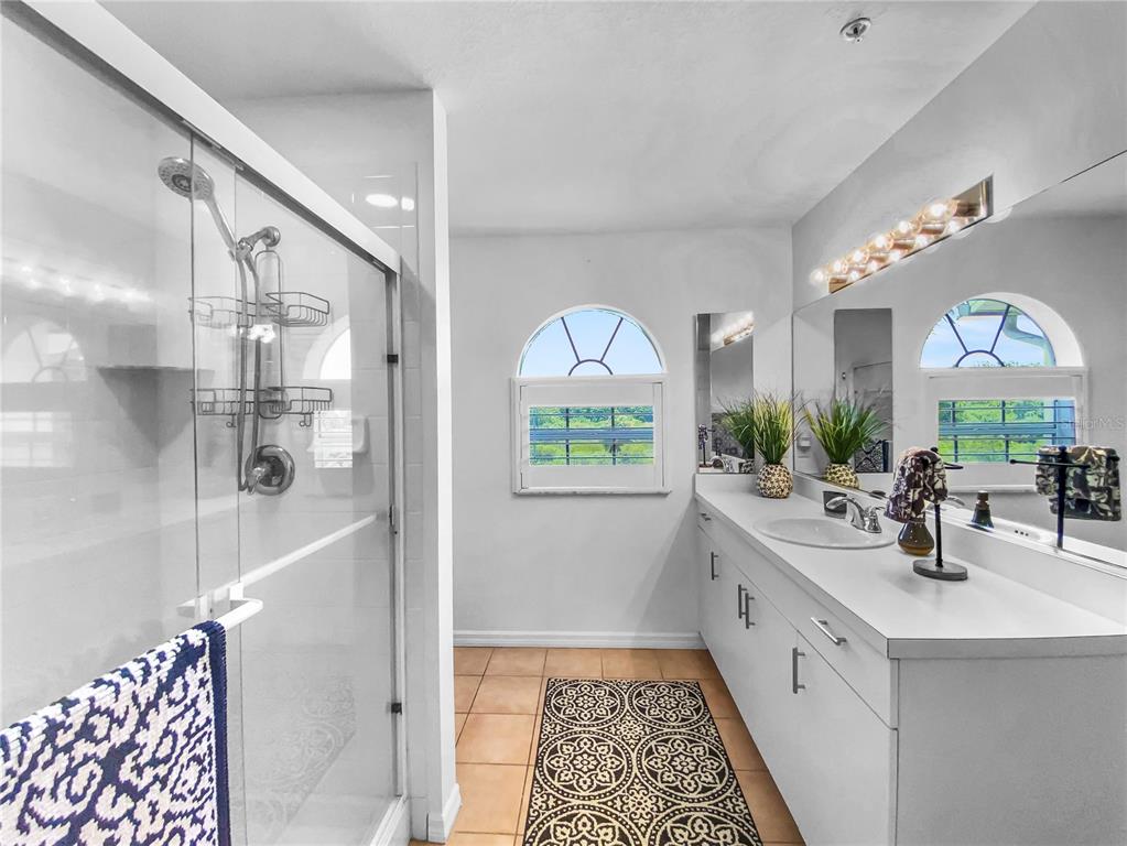 PINESTONE AT PALMER RANCH - Residential Lease